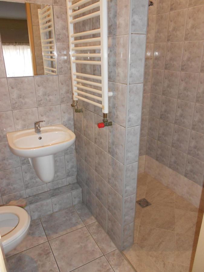 Hostel "Na Bocianowie" Bydgoszcz Extérieur photo