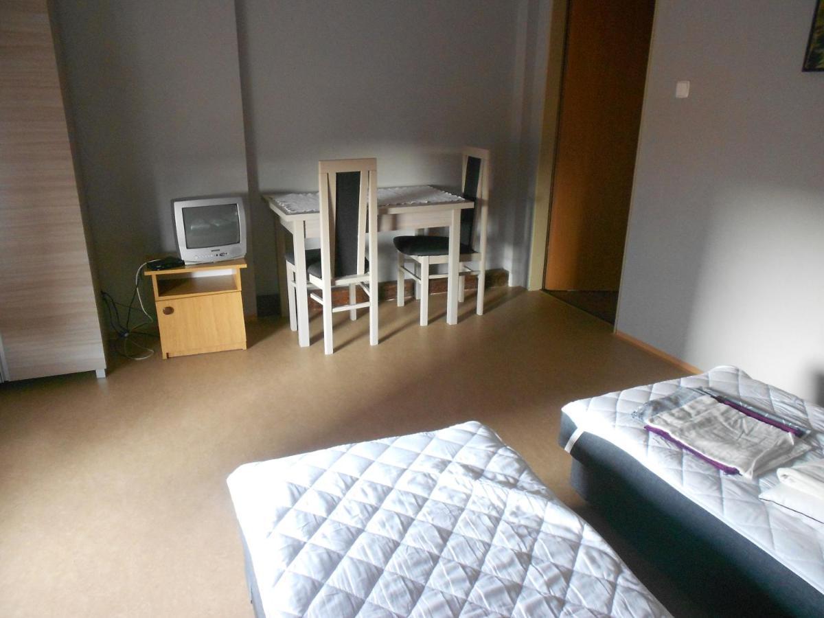 Hostel "Na Bocianowie" Bydgoszcz Extérieur photo