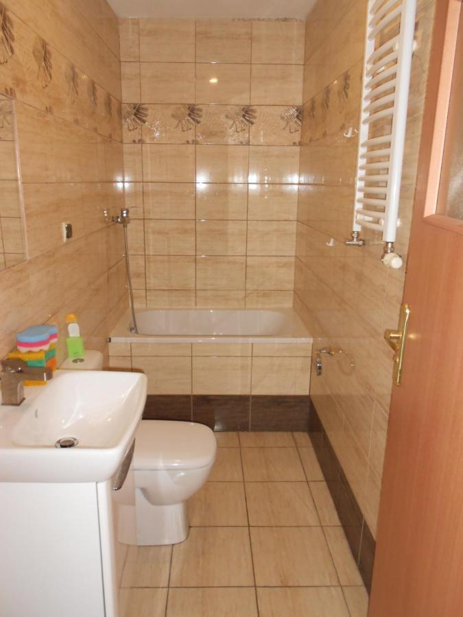 Hostel "Na Bocianowie" Bydgoszcz Extérieur photo