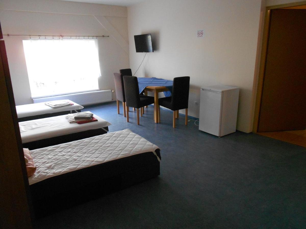 Hostel "Na Bocianowie" Bydgoszcz Extérieur photo