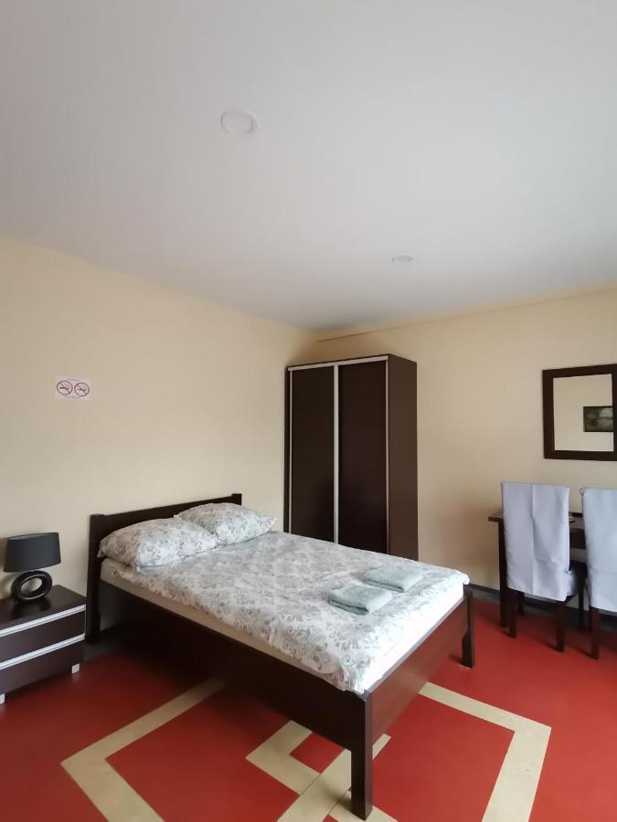 Hostel "Na Bocianowie" Bydgoszcz Extérieur photo