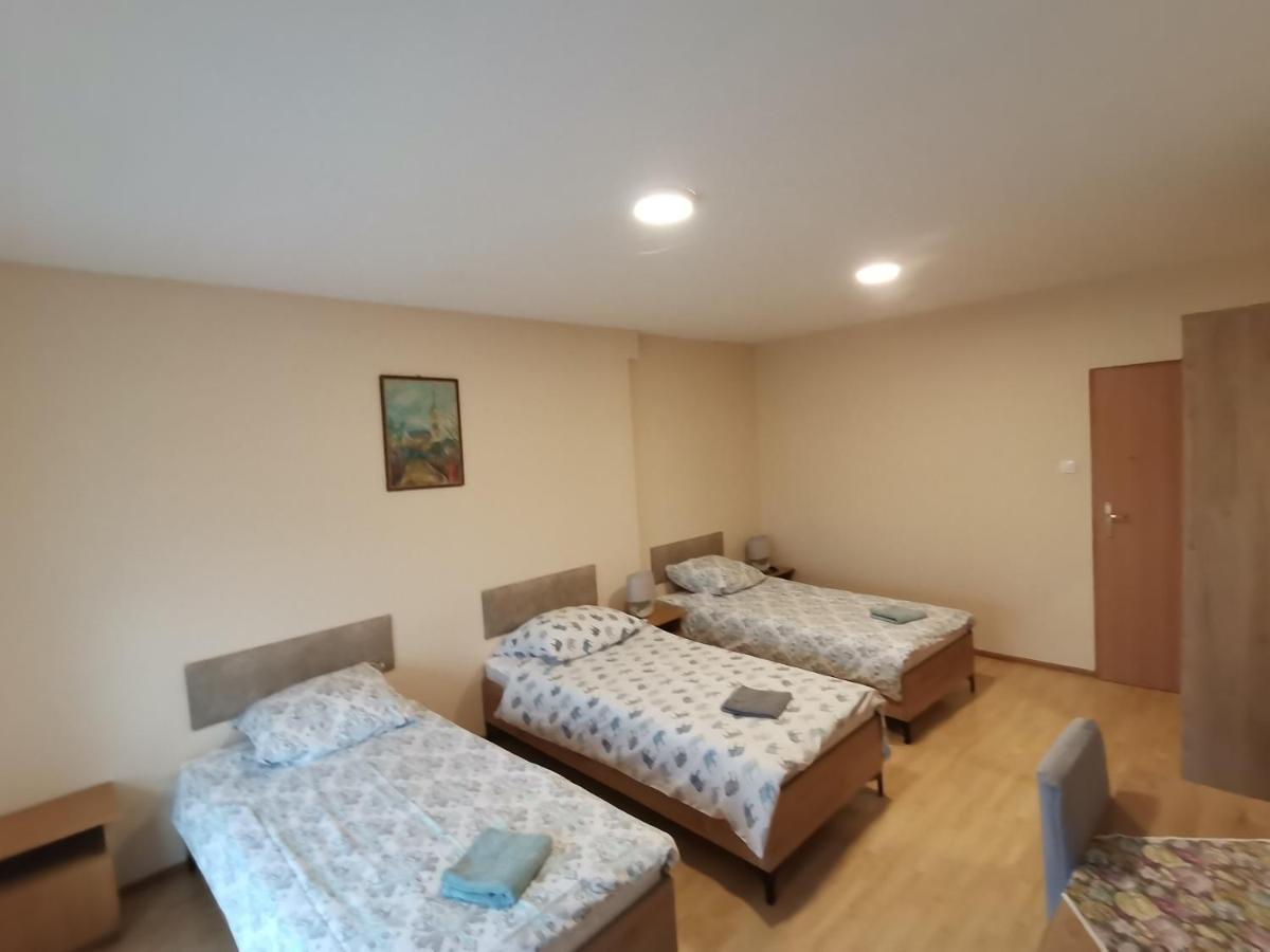 Hostel "Na Bocianowie" Bydgoszcz Extérieur photo