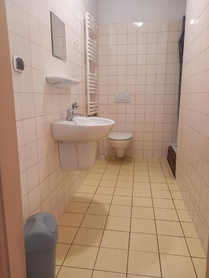 Hostel "Na Bocianowie" Bydgoszcz Extérieur photo