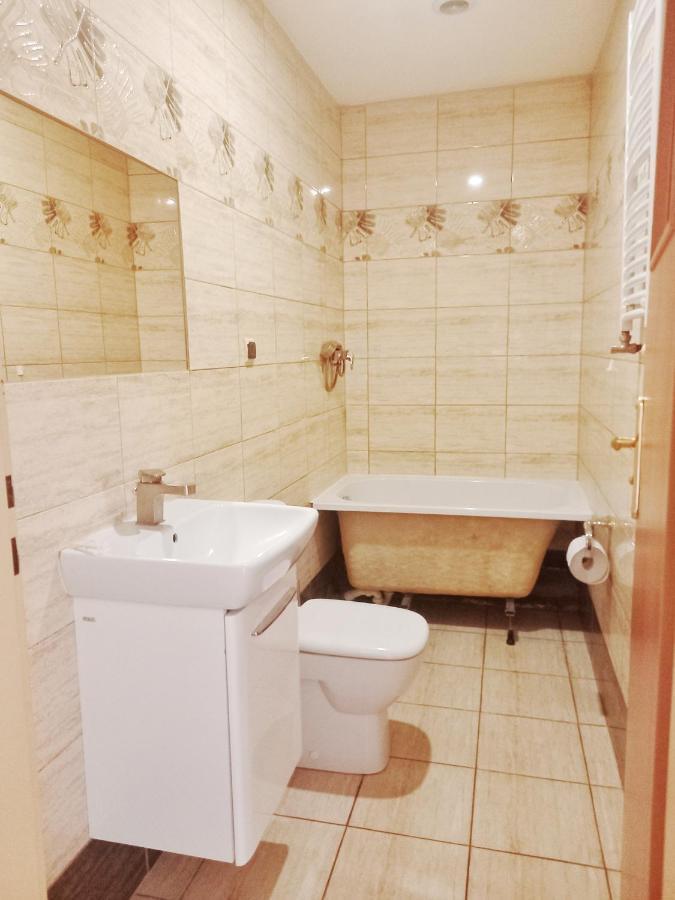 Hostel "Na Bocianowie" Bydgoszcz Extérieur photo